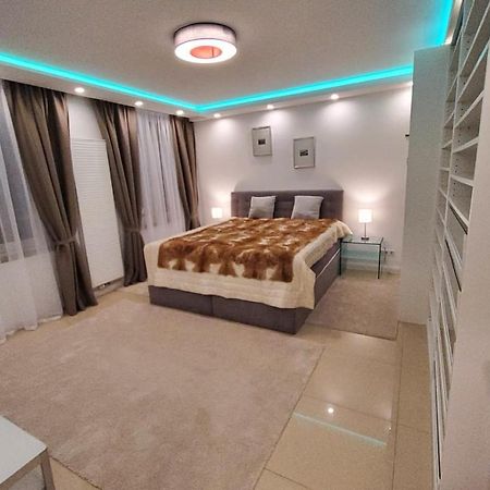 3 Zimmer Wohnung - Keine Party Wohnung ! 6 Personen Düsseldorf Extérieur photo