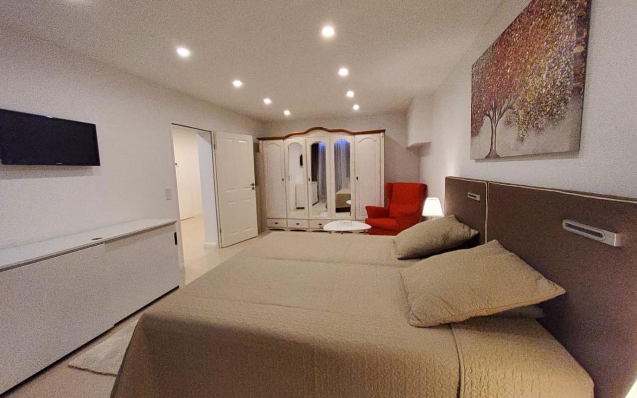 3 Zimmer Wohnung - Keine Party Wohnung ! 6 Personen Düsseldorf Extérieur photo